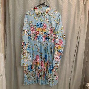 Floral pleated long sleeve dress